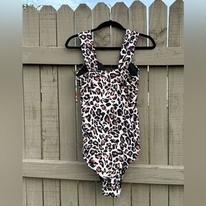 Summer Mae Leopard Print One-Piece Swimsuit Size Large